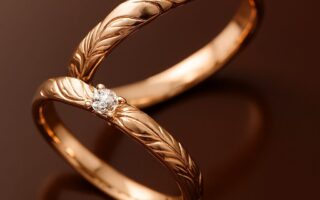 gold wedding ring